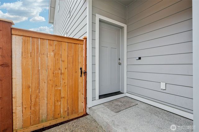 18351 134th Avenue E, Puyallup, WA 98374