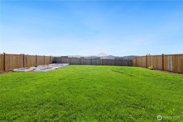 18351 134th Avenue E, Puyallup, WA 98374