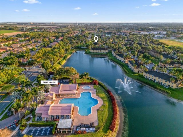 945 NE 34th Ave 103, Homestead, FL 33033