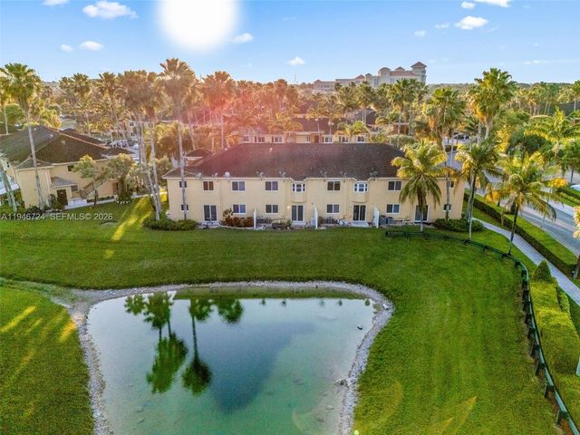 945 NE 34th Ave 103, Homestead, FL 33033