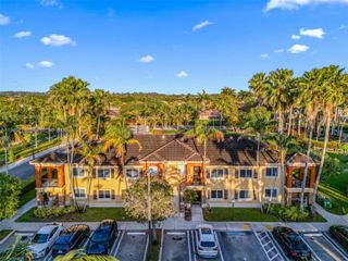 945 NE 34th Ave 103, Homestead, FL 33033