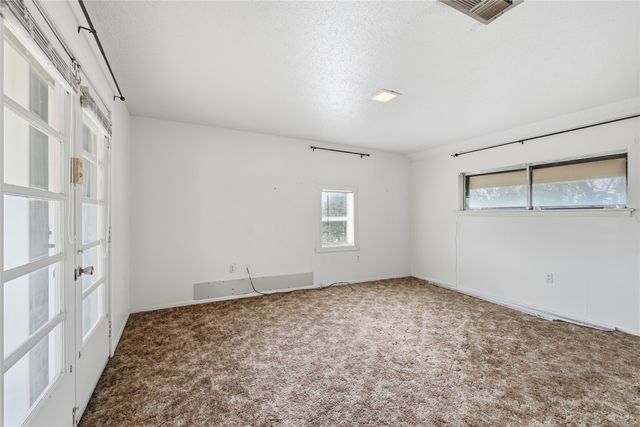 2814 Cheyenne Street, Irving, TX 75062