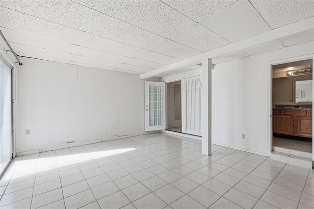 2814 Cheyenne Street, Irving, TX 75062