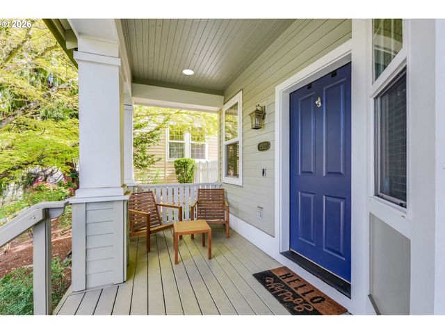 2522 Nw MILLER Rd 22, Portland, OR 97229