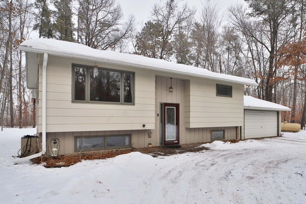 26789 Edna Lake Road, Nisswa, MN 56468