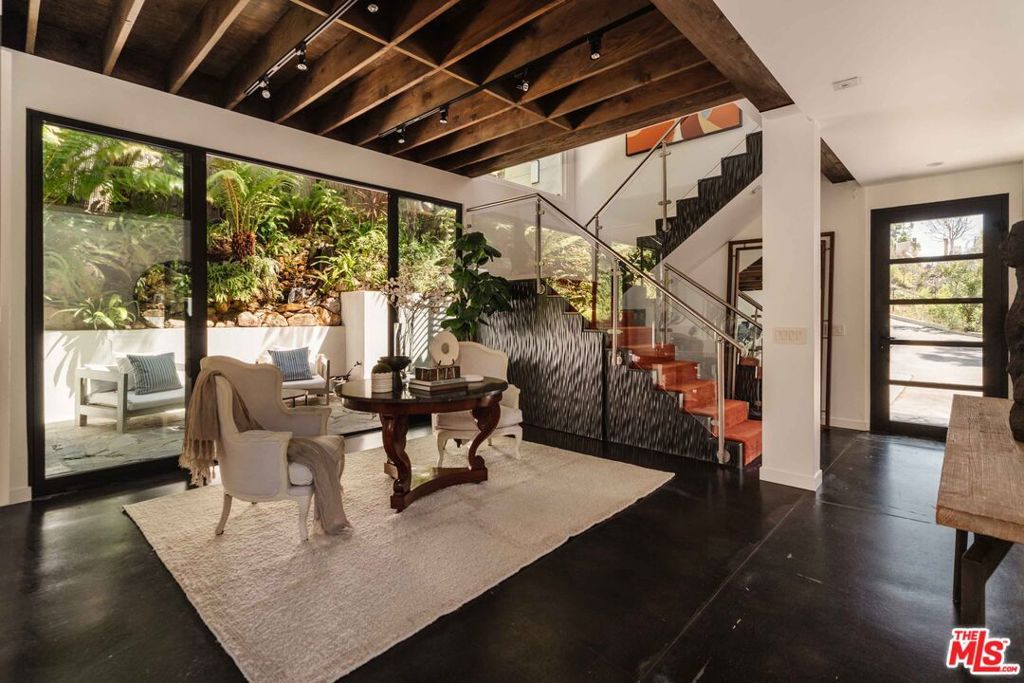1287 Rimmer Avenue, Pacific Palisades, CA 90272 — photo 3