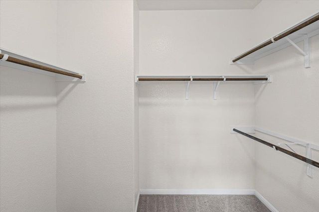 1012 Goldilocks LN, Manchaca, TX 78652