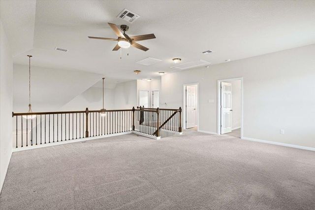 1012 Goldilocks LN, Manchaca, TX 78652