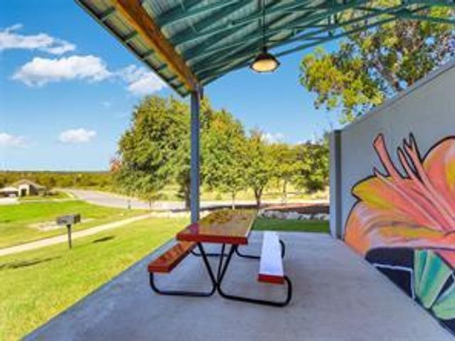 1012 Goldilocks LN, Manchaca, TX 78652