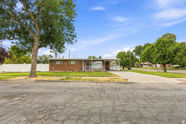 1209 W DUPONT AVE, Salt Lake City, UT 84116