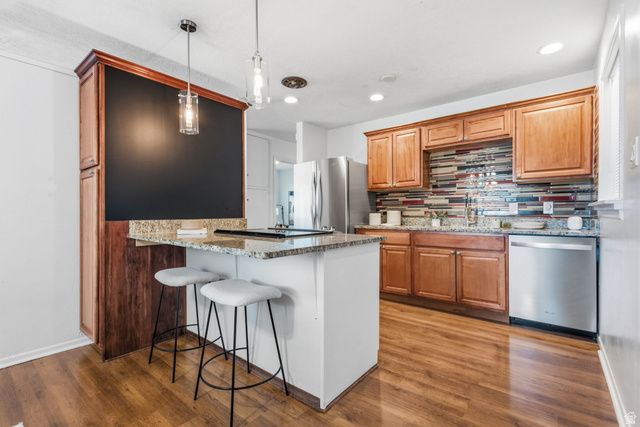 1209 W DUPONT AVE, Salt Lake City, UT 84116
