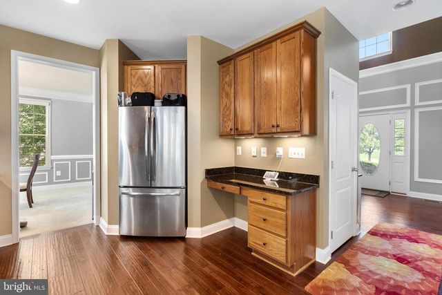 102 AQUIFER DR, Falling Waters, WV 25419