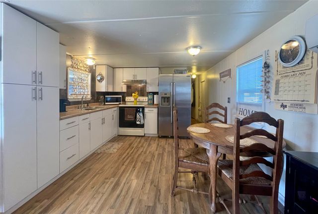 2334 Sanbar Road 81, Possum Kingdom Lake, TX 76449