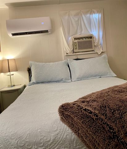 2334 Sanbar Road 81, Possum Kingdom Lake, TX 76449