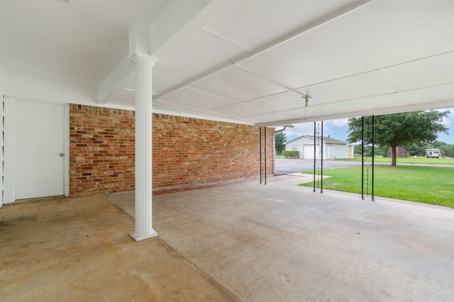 206 Hcr 4263, Hillsboro, TX 76645