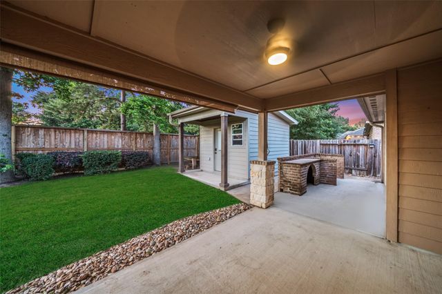 961 Wannan Lane, Conroe, TX 77301