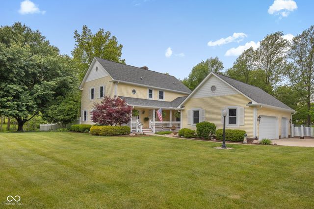4462 S 600 Road W, New Palestine, IN 46163