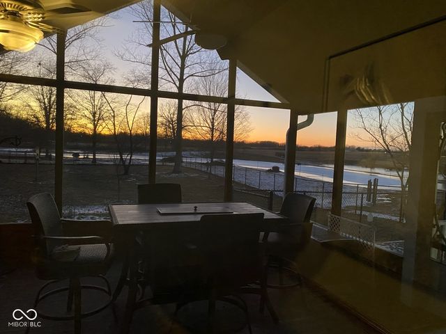 4462 S 600 Road W, New Palestine, IN 46163