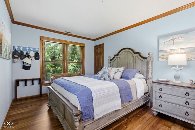 4462 S 600 Road W, New Palestine, IN 46163