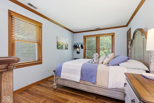 4462 S 600 Road W, New Palestine, IN 46163