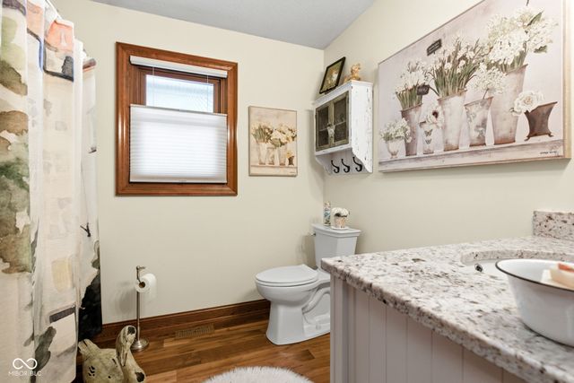 4462 S 600 Road W, New Palestine, IN 46163