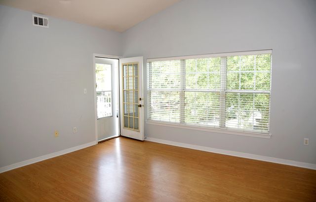 1501 N Partin Drive APT 217, Niceville, FL 32578