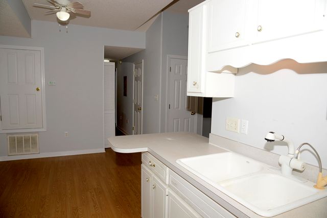 1501 N Partin Drive APT 217, Niceville, FL 32578