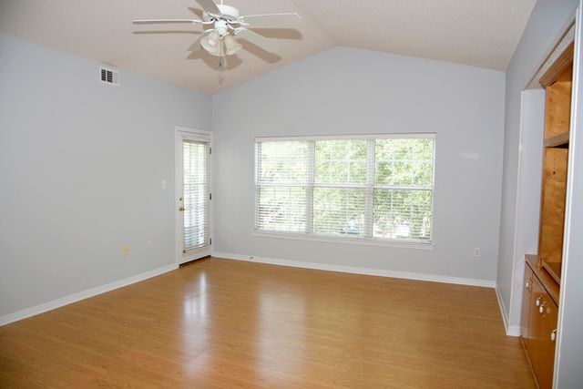 1501 N Partin Drive APT 217, Niceville, FL 32578