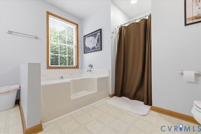 5468 Midway Rd, Dinwiddie, VA 23833