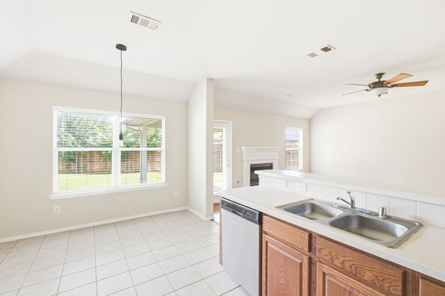 8428 Sonnet Drive, Mckinney, TX 75071