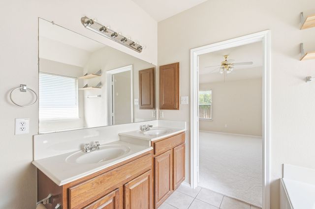 8428 Sonnet Drive, Mckinney, TX 75071