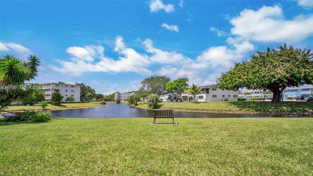 3087 Newport S 3087, Deerfield Beach, FL 33442