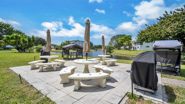 3087 Newport S 3087, Deerfield Beach, FL 33442