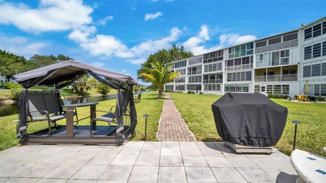 3087 Newport S 3087, Deerfield Beach, FL 33442