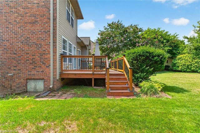 3033 Cameron Village Court, Winston-salem, NC 27103