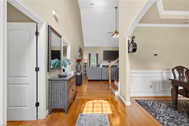 3033 Cameron Village Court, Winston-salem, NC 27103