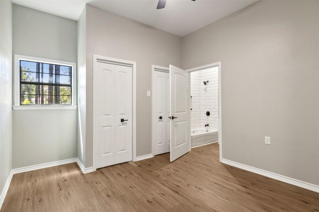 131 Oaklane Drive, Hemphill, TX 75948