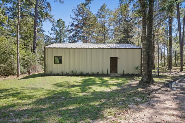 131 Oaklane Drive, Hemphill, TX 75948