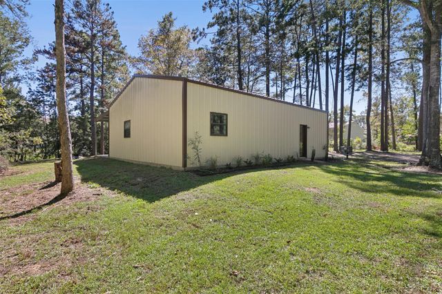 131 Oaklane Drive, Hemphill, TX 75948
