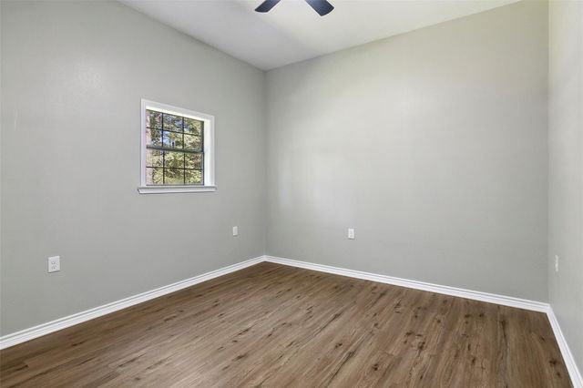 131 Oaklane Drive, Hemphill, TX 75948