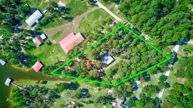 131 Oaklane Drive, Hemphill, TX 75948