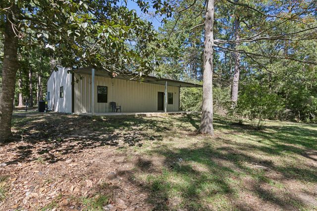 131 Oaklane Drive, Hemphill, TX 75948