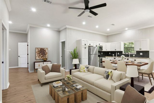 131 Oaklane Drive, Hemphill, TX 75948