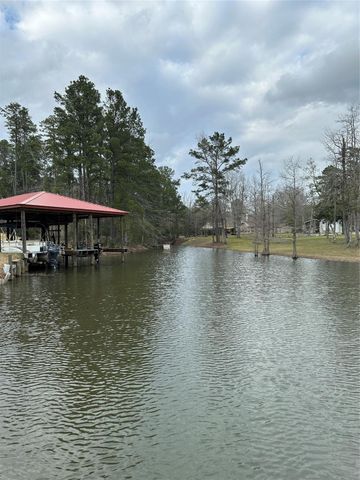 131 Oaklane Drive, Hemphill, TX 75948