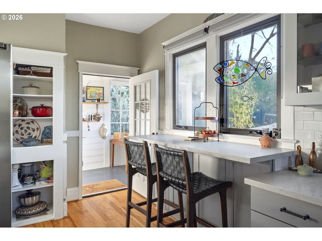 5275 Ne 18TH Ave, Portland, OR 97211