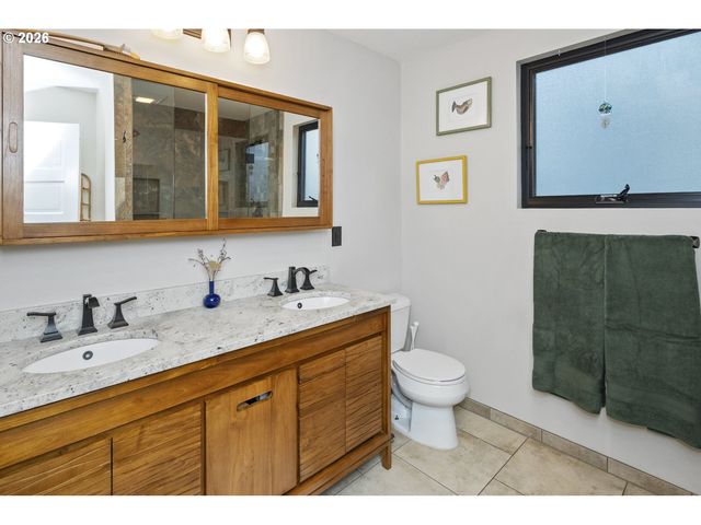 5275 Ne 18TH Ave, Portland, OR 97211