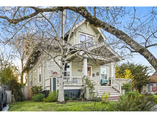 5275 Ne 18TH Ave, Portland, OR 97211