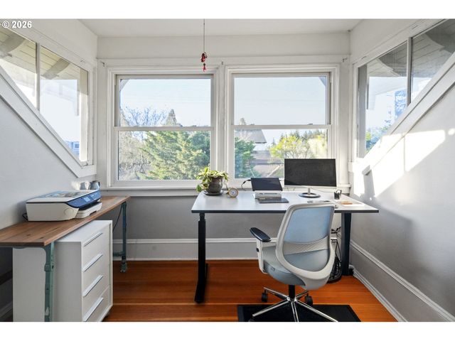 5275 Ne 18TH Ave, Portland, OR 97211