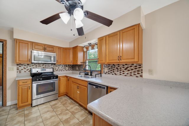 4115 ROYAL Avenue, Erie, PA 16509