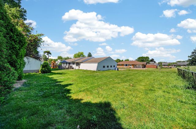 4115 ROYAL Avenue, Erie, PA 16509